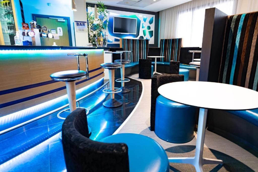 Eiffel Citea Access Dayroom Espace Paris Sans Nuitee Et Chambre Partagee Chatillon Nuitee -- Repos Journee Ou Espace Travail 8-19H Proche Tour Eiffel Ou Usage Bureau A L'Heure En Journee -- Nuitee Chatillon Avenue Paris Eksteriør bilde