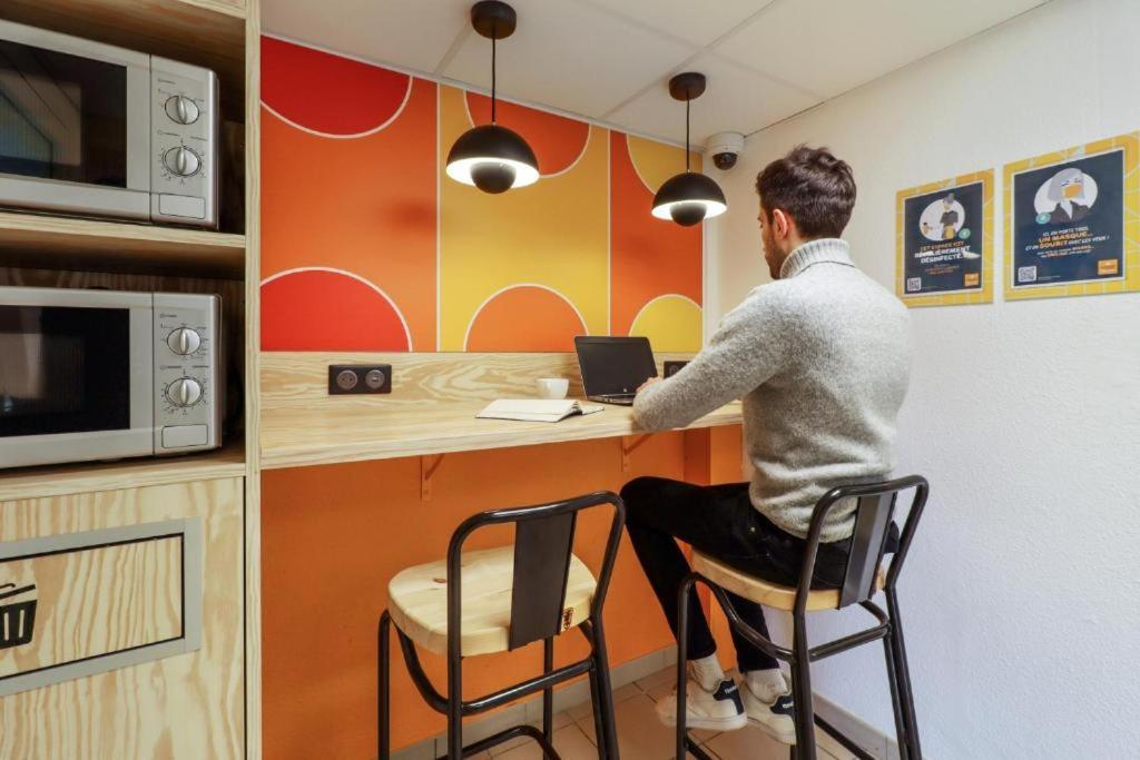 Eiffel Citea Access Dayroom Espace Paris Sans Nuitee Et Chambre Partagee Chatillon Nuitee -- Repos Journee Ou Espace Travail 8-19H Proche Tour Eiffel Ou Usage Bureau A L'Heure En Journee -- Nuitee Chatillon Avenue Paris Eksteriør bilde